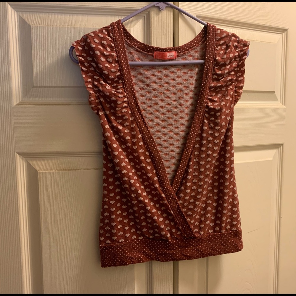 Urban Outfitters Lux open top for layering. Small